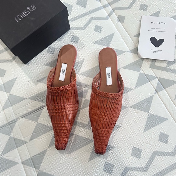 Miista Shoes - MIISTA Erica Woven Leather Mule size 38